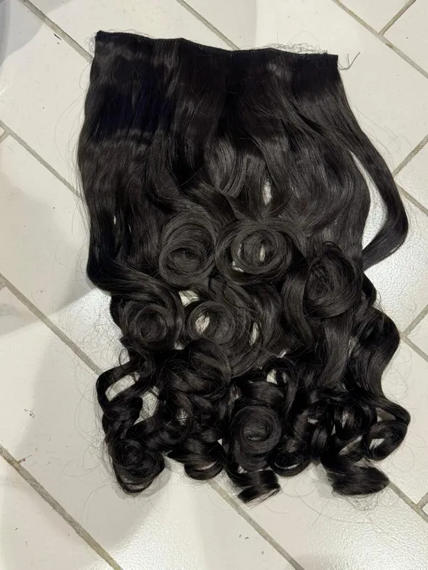 Raven_Curl_CLIP-in_Hair_Extension_–_Shade:_Chinese
