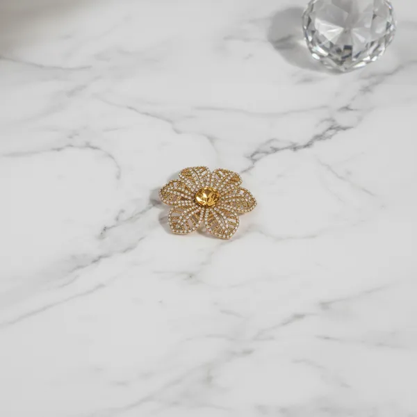 Pack_Of_2_Gold_Metal_Alloy_With_Crystal_Stones_Crystal_Flower_Hair_Pin