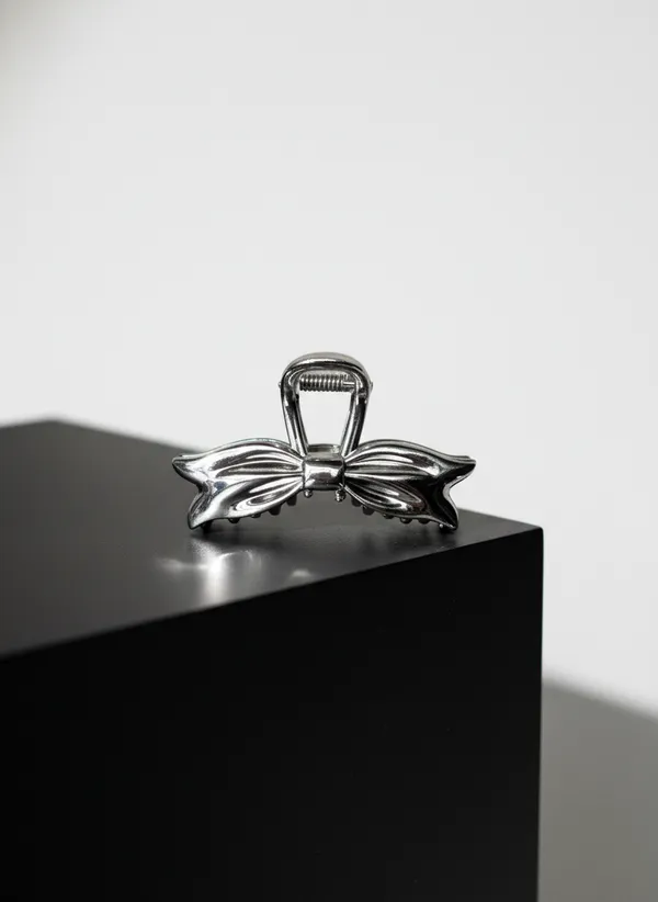 Pack_Of_2_Silver_Alloy_Metallic_Bow_Claw_Clip