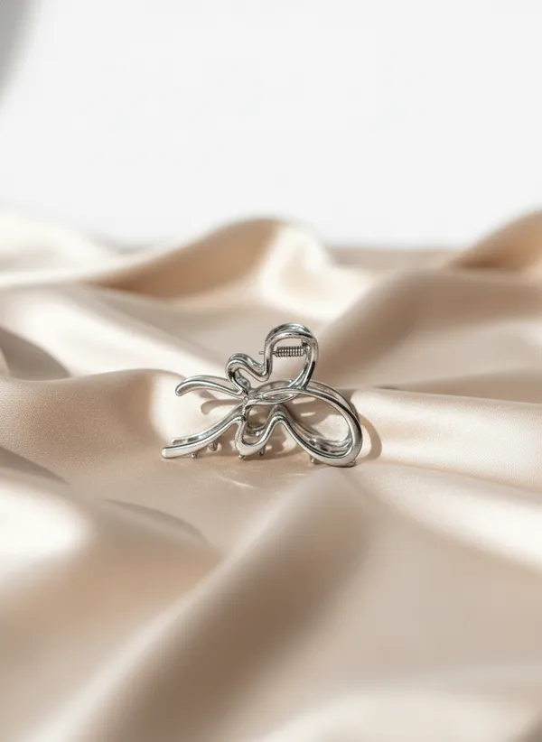 Pack_Of_2_Silver_Alloy_Metallic_Butterfly_Claw_Clip