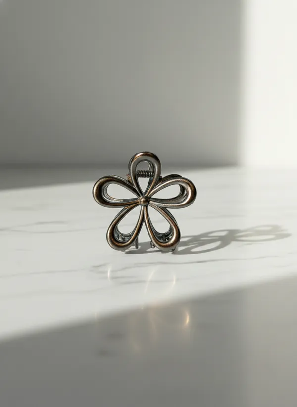Pack_Of_2_Bronze_Alloy_Metallic_Flower_Claw_Clip
