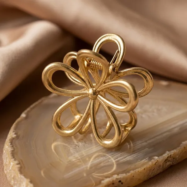 Pack_Of_2_Gold_Alloy_Metallic_Flower_Claw_Clip