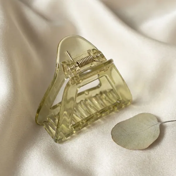 Pack_Of_2_Clear_Acrylic_Transparent_Triangle_Claw_Clip