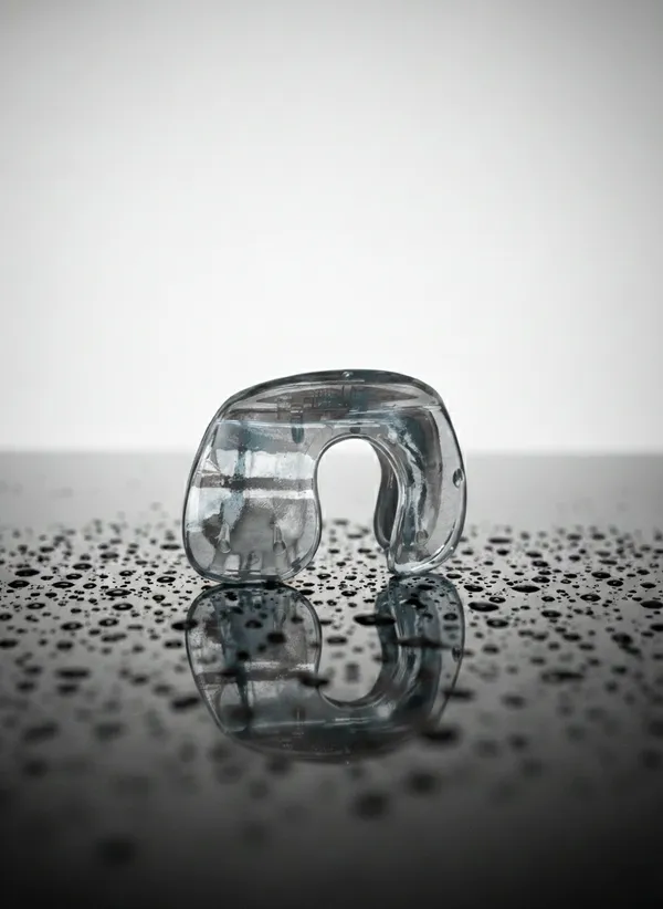 Pack_Of_2_Blue_Acrylic_Transparent_U_Shaped_Claw_Clip