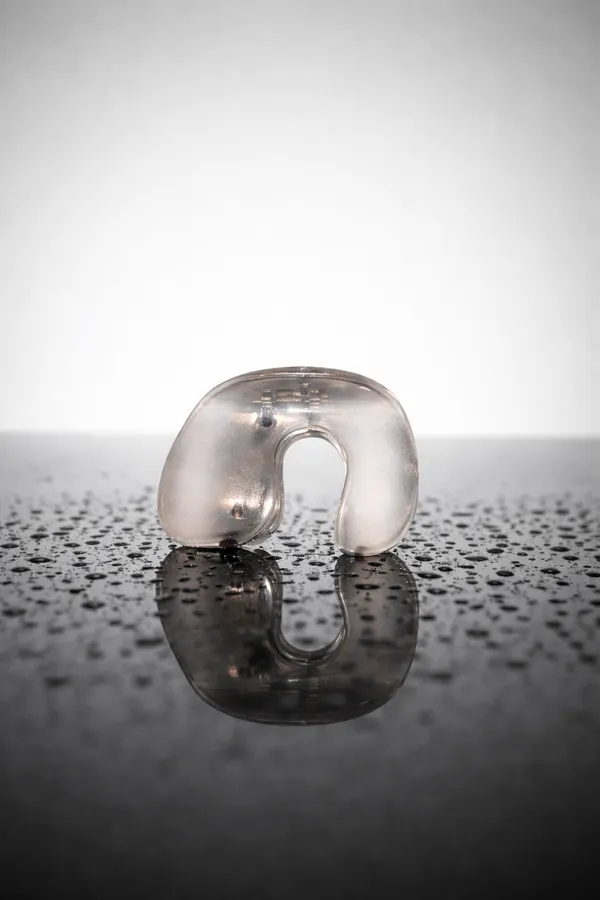 Pack_Of_2_White_Acrylic_Transparent_U_Shaped_Claw_Clip