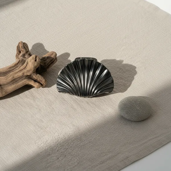 Bronze_Alloy_Metallic_Shell_Claw_Clip