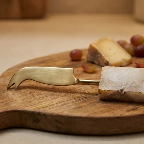 Brass_Cheese_Knife