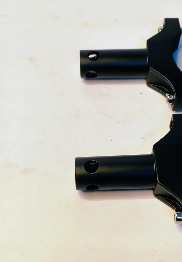 Matt_Black_Fog_Light_Shoker_Clamp_Universal