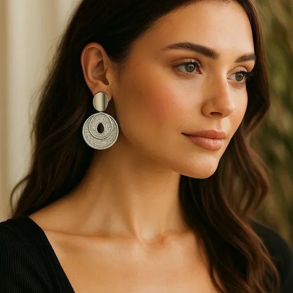 Silver_Alloy_Trending_Earring_For_Women