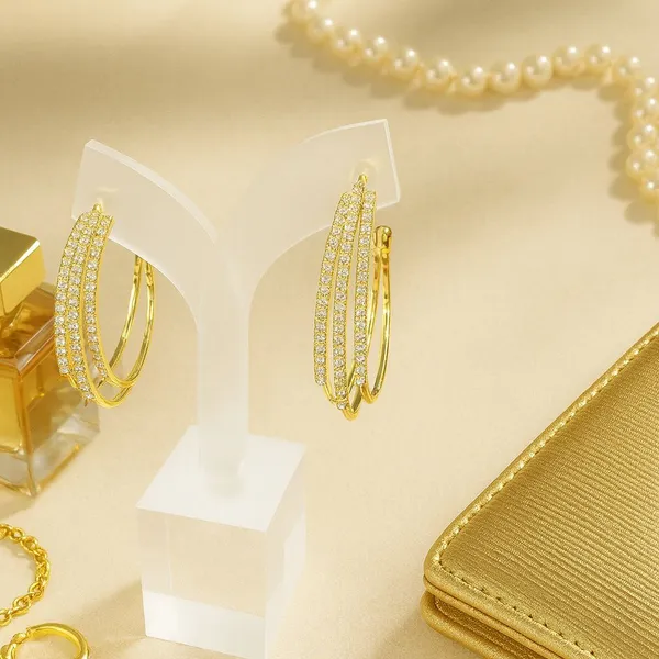 Golden_&_White_Alloy_Trending_Earring_For_Women