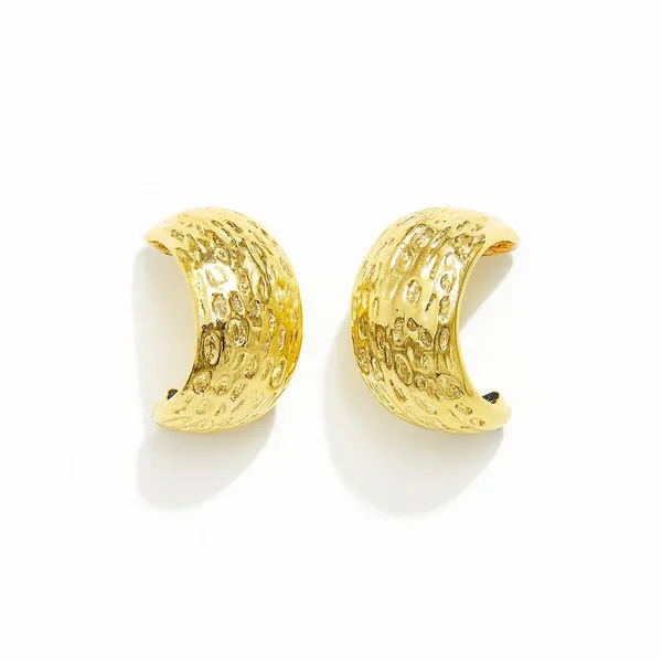 Golden_Alloy_Trending_Earring_For_Women