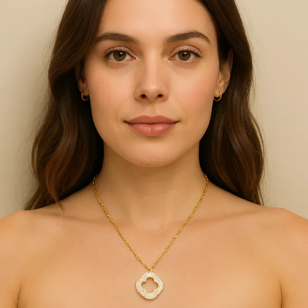 Golden_Alloy_Trending_Necklace_Set_For_Women