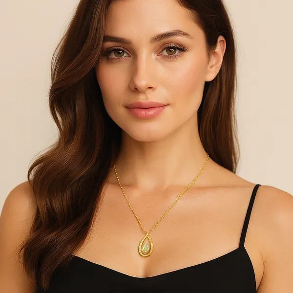 Golden_Alloy_Trending_Necklace_Set_For_Women