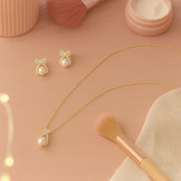 Golden_Alloy_Trending_Necklace_Set_For_Women