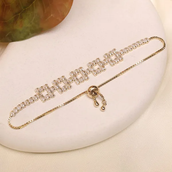 Golden_&_White_Alloy_Trending_Bracelet_For_Women