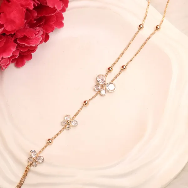 Golden_Alloy_Trending_Bracelet_For_Women