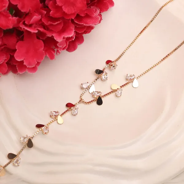 Golden_Alloy_Trending_Bracelet_For_Women