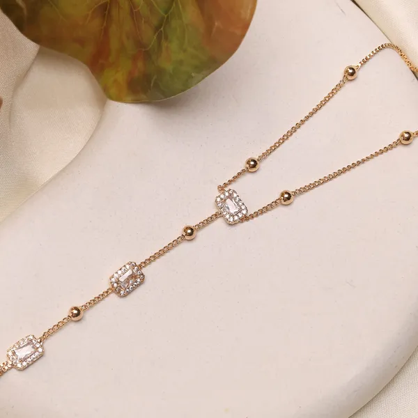 Golden_Alloy_Trending_Bracelet_For_Women