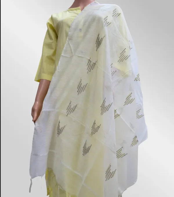 Off_White_Silk_Dupatta_For_Women