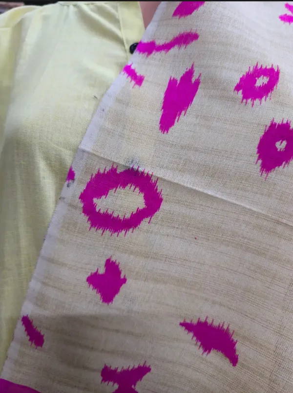 Pink_And_Cream_Cotton_Khadi_Dupatta_For_Women