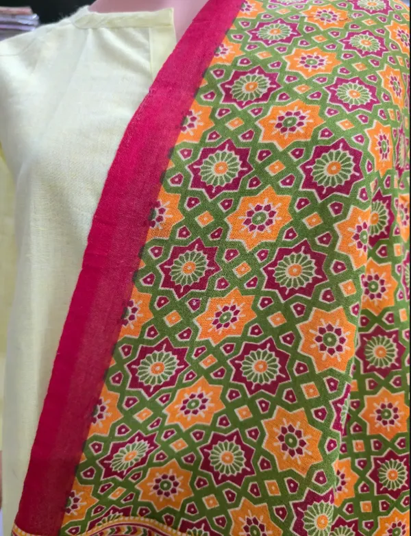 Multicolor_Cotton_Khadi_Dupatta_For_Women