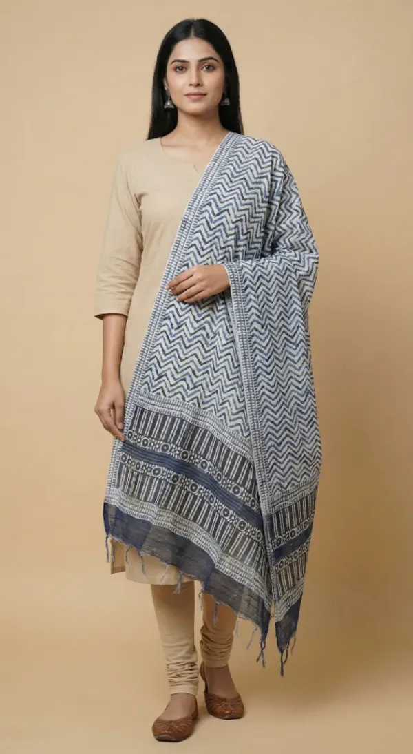 Blue_And_Black_Silk_Dupatta_For_Women