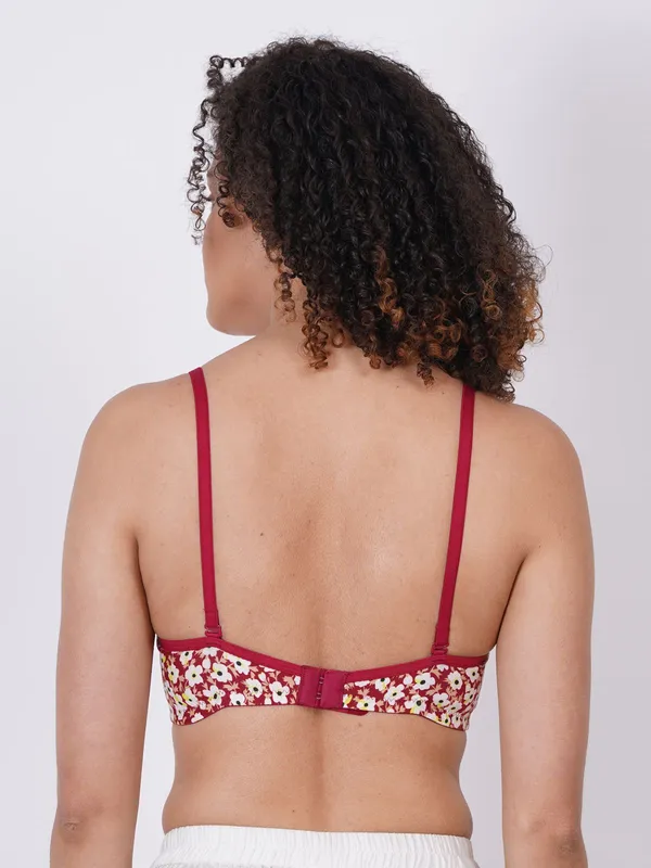 Black_And_Maroon_Nulexpad_Tshirt_Lightly_Padded_Bra_For_Women_Pack_Of_2