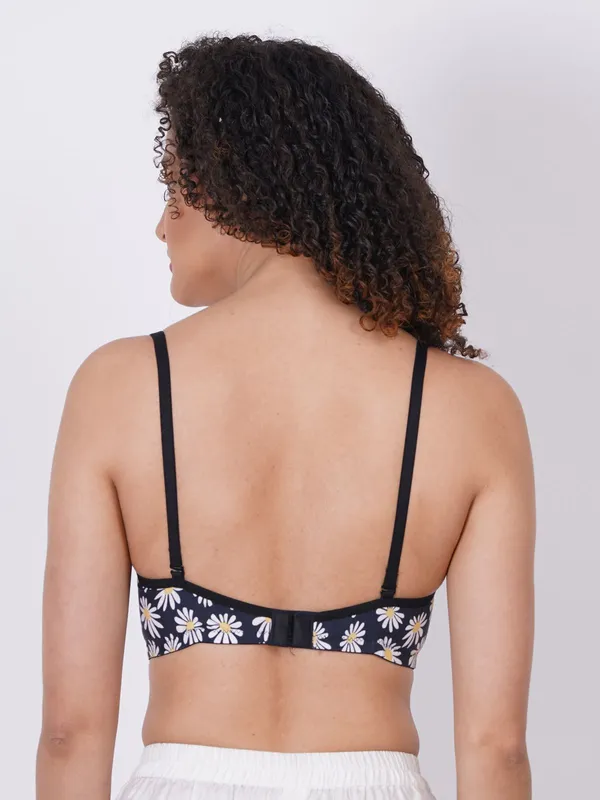 Black_Nulexpad_Tshirt_Lightly_Padded_Bra_For_Women
