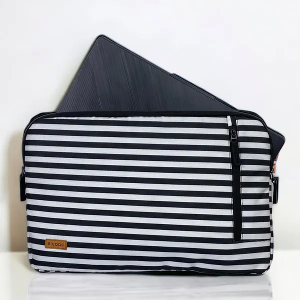 Black_Laptop_Sleeve_Bag_For_Unisex