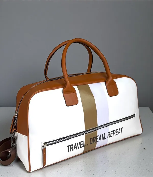 B’CODE_Travel_Duffle_Bag_for_Women_&_Men_|_Water-Resistant_Weekend_Bag_with_Spacious_Storage_|_Stylish_Carry-On_Travel_Handbag