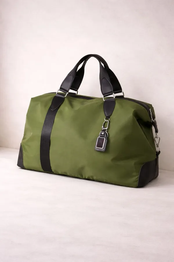 Stride_Lite_Expandable_Travel_Duffel_Bag_for_Men_&_Women_–_Oxford_Nylon_Water-Resistant_Weekender_Bag_with_Trolley_Sleeve,_4-Inch_Expandable_Capacity,_Waterproof_Lining,_Large_22-Inch_Overnight_Gym_&_Cabin_Luggage_Bag