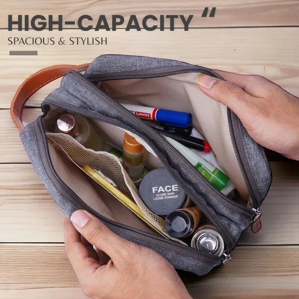 Grey_Travel_Toiletry_Bag_For_Unisex