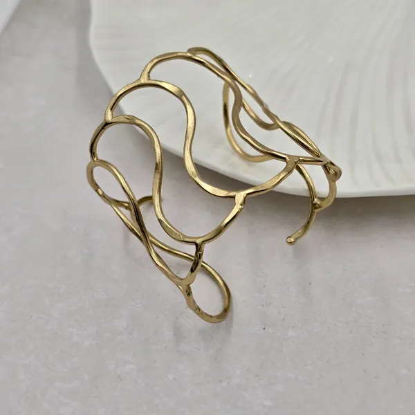 Statement_Waves_Brass_Bracelet_Adjustable_(Anti_Tarnish)