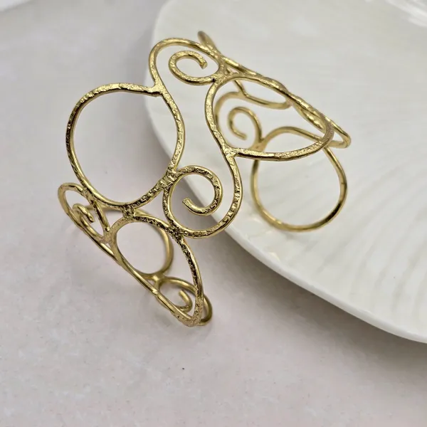 Swirl_Brass_Bracelet_Adjustable_(Anti_Tarnish)