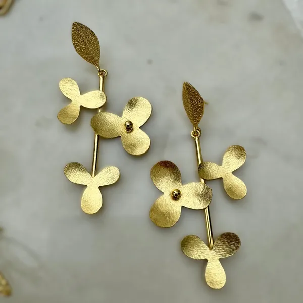 Multicolor_Brass_Flower_Hangings_For_Women