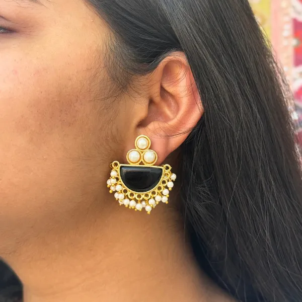 Black_Brass_Drop_Studs_With_Pearls_For_Women