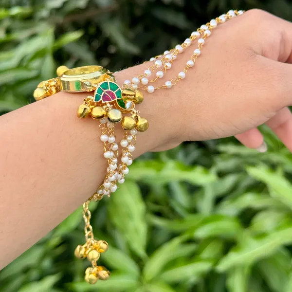Ghungroo_Hathphool_Watch