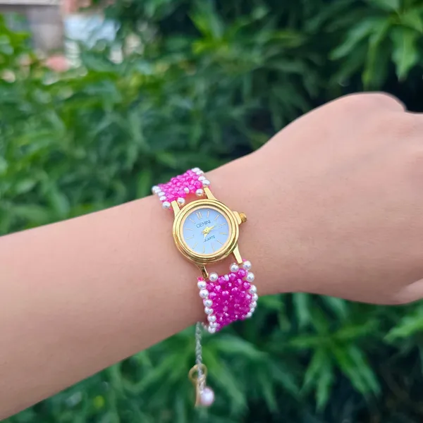 Pink_And_White_Beaded_Watch
