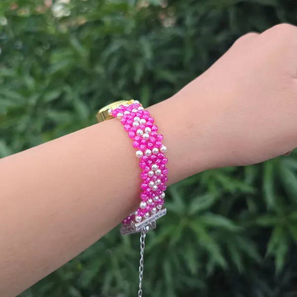 Pink_And_White_Patterned_Beaded_Watch