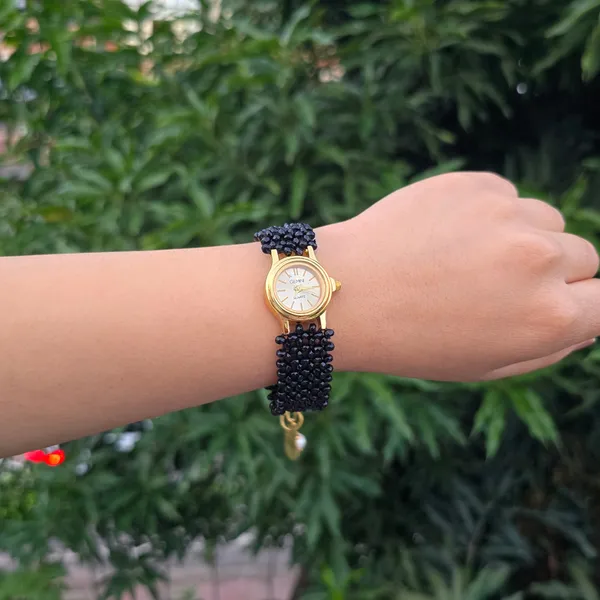 Black_Beaded_Watch