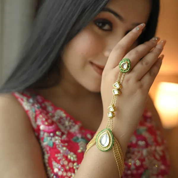 Gold_Brass_Zehra_Haathphool_For_Women