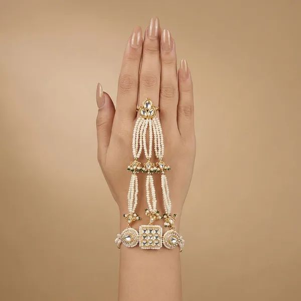 Multicolor_Brass_Rajsi_Haathphool_For_Women