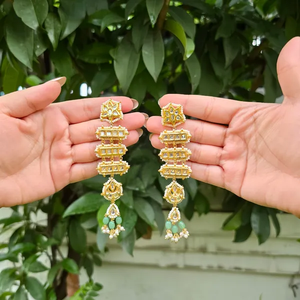 Gold_Brass_Inaya_Danglers_For_Women