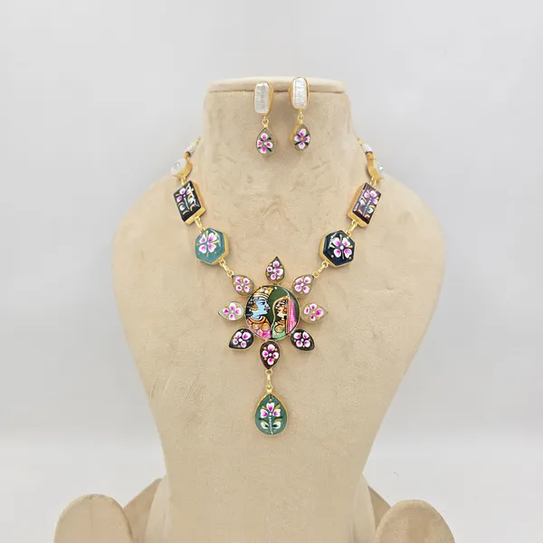 Maharani_Hand_Painted_Necklace