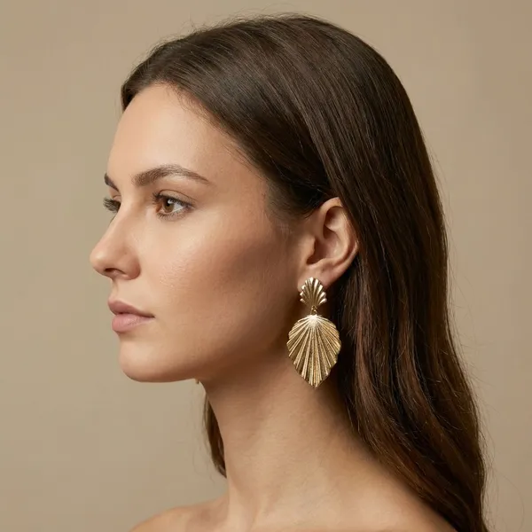 Gold_Brass_Leaf_Statement_Hangings_For_Women