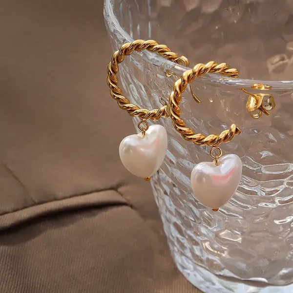 Gold_Brass_Minimal_Pearl_Heart_Earrings_For_Women