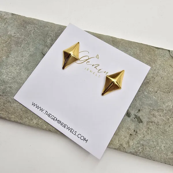 Rhombus_Studs