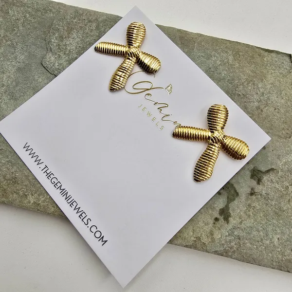 Bow_Studs