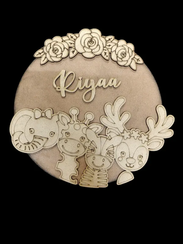 Personalized_Wooden_Name_Plaque_With_Safari_Animals_And_Floral_Design