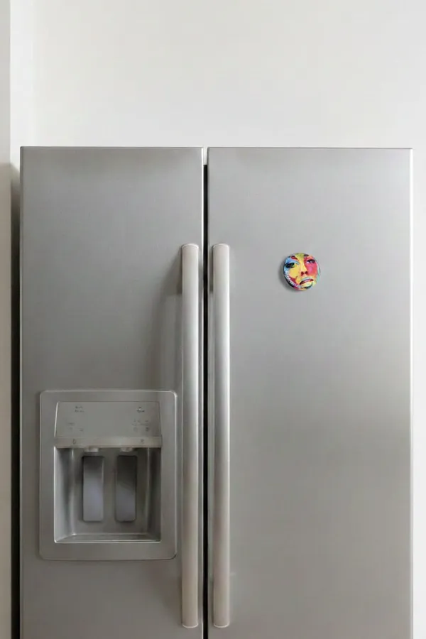 COLORFUL_FRIDGE_MAGNET